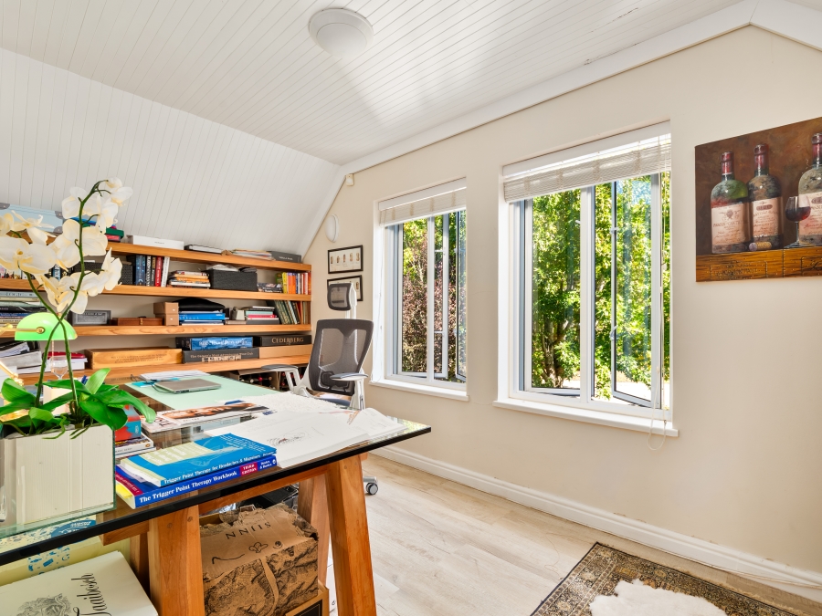 7 Bedroom Property for Sale in Belvidere Estate Western Cape